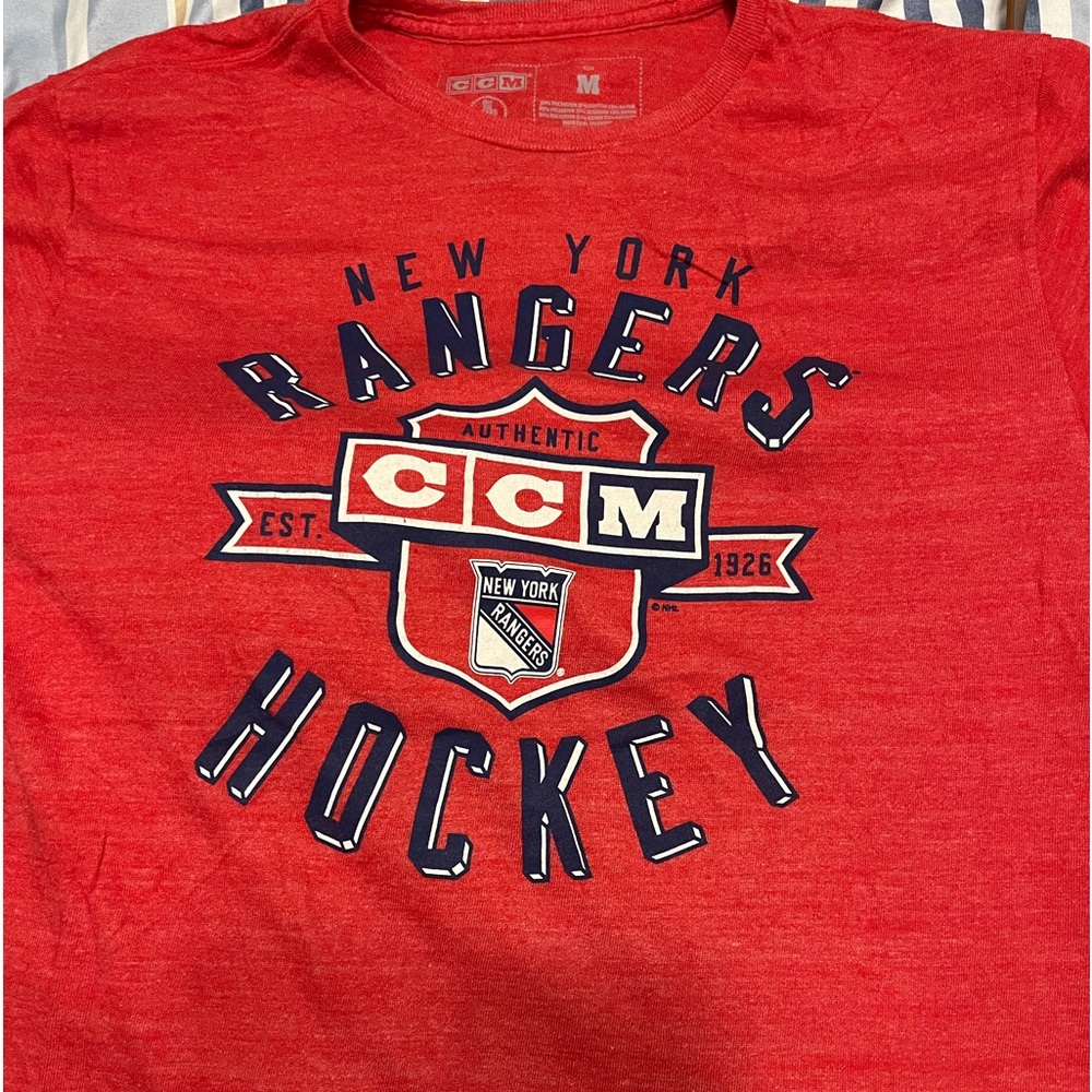 NY Rangers size Medium Tshirt